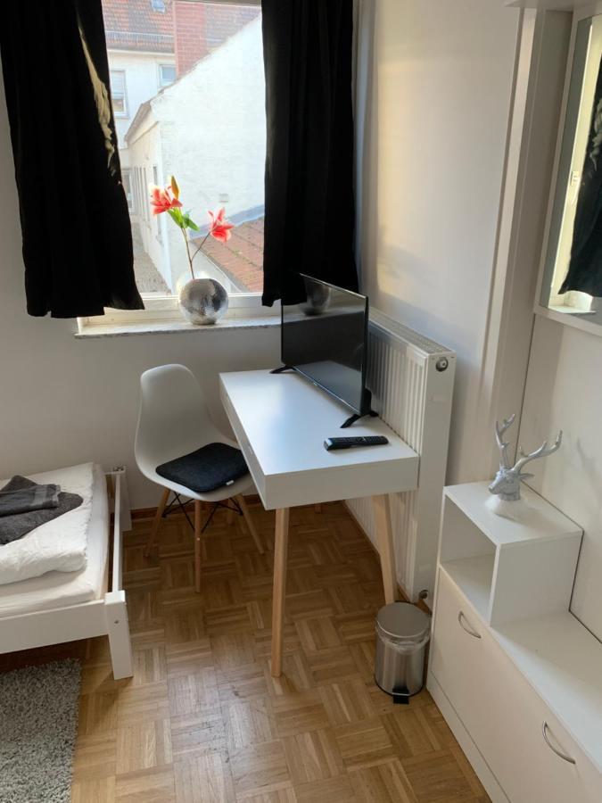 Aschaffapartment 4 Schlafzimmer Bis 10 Personen Bei Aschaffenburg Mainaschaff Экстерьер фото