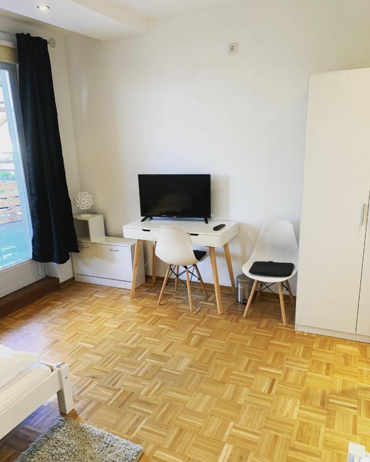 Aschaffapartment 4 Schlafzimmer Bis 10 Personen Bei Aschaffenburg Mainaschaff Экстерьер фото
