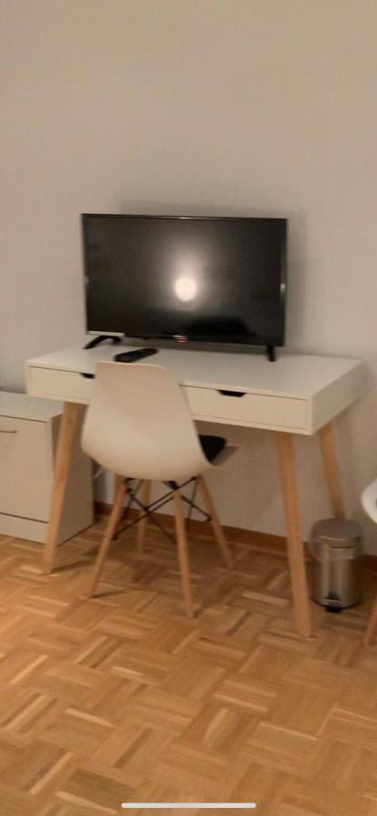 Aschaffapartment 4 Schlafzimmer Bis 10 Personen Bei Aschaffenburg Mainaschaff Экстерьер фото